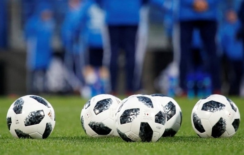 Bộ luật bàn thắng vàng được FIFA áp dụng vào cuối năm 1990