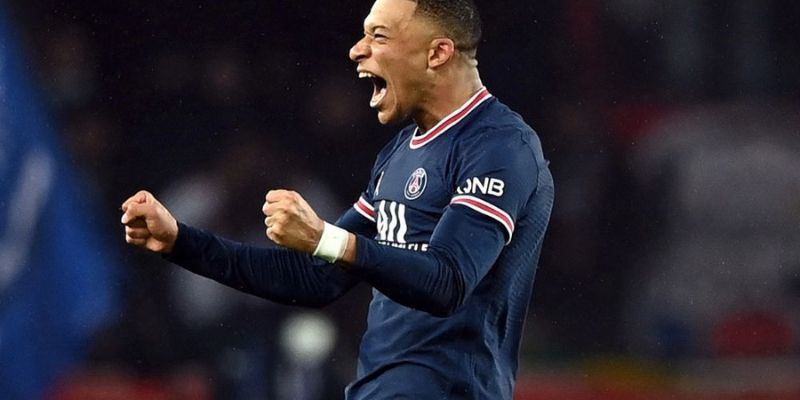 Gia đình là cái nôi nuôi dưỡng tài năng đá bóng của Mbappe